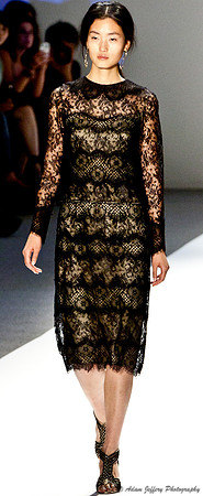 Tadashi Shoji