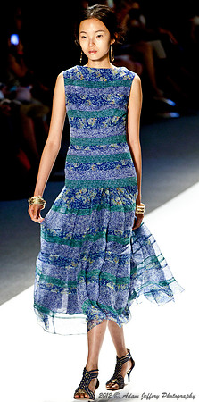 Tadashi Shoji