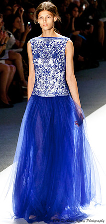Tadashi Shoji